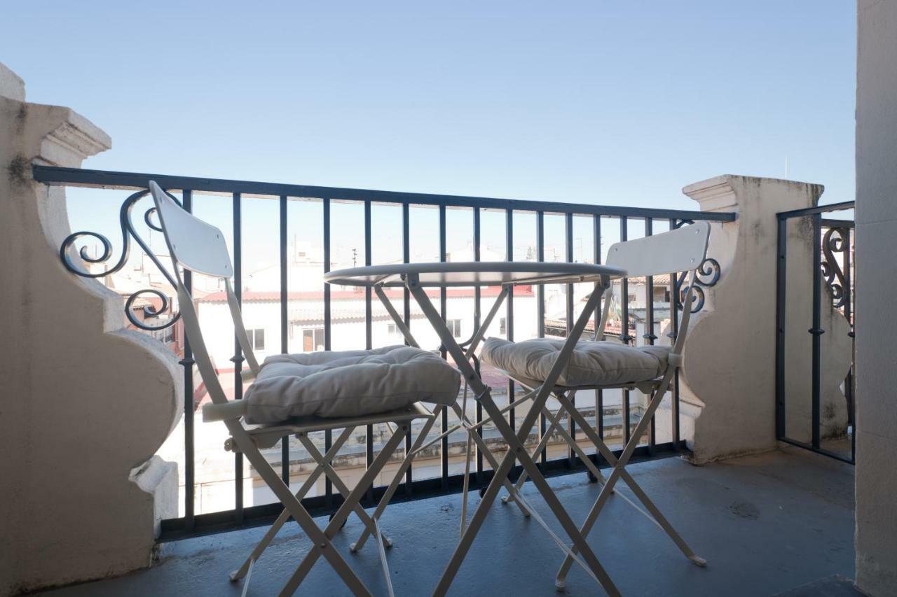 Central Deluxe Apartments Granada Exterior photo
